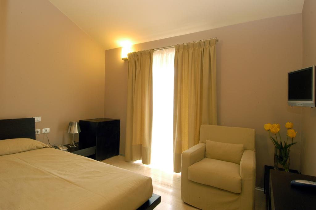 Albergo Grand Italia Quarona Habitación foto